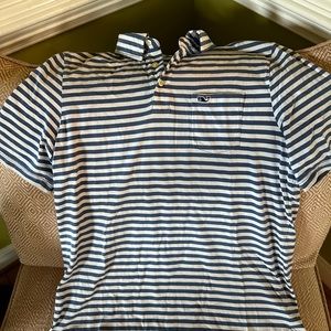 Vineyard Vines blue and white stripped short sleeved polo shirt